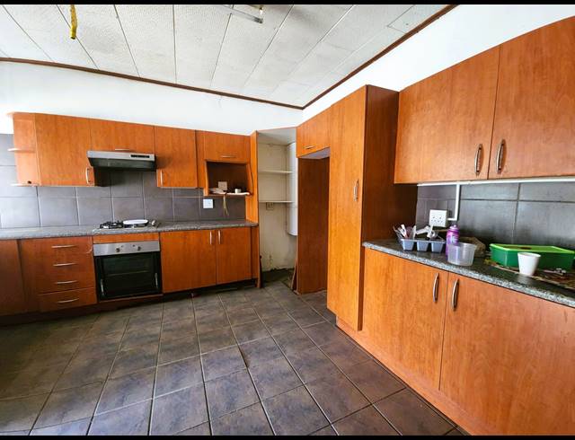 3 BEDROOM HOUSE SOLD IN THREE RIVERS